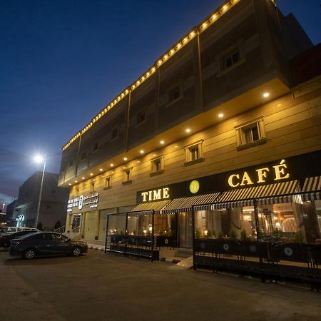 Olive Tree Hotel タブーク エクステリア 写真