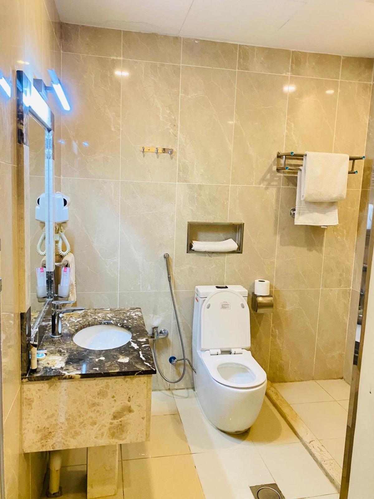 Olive Tree Hotel タブーク エクステリア 写真